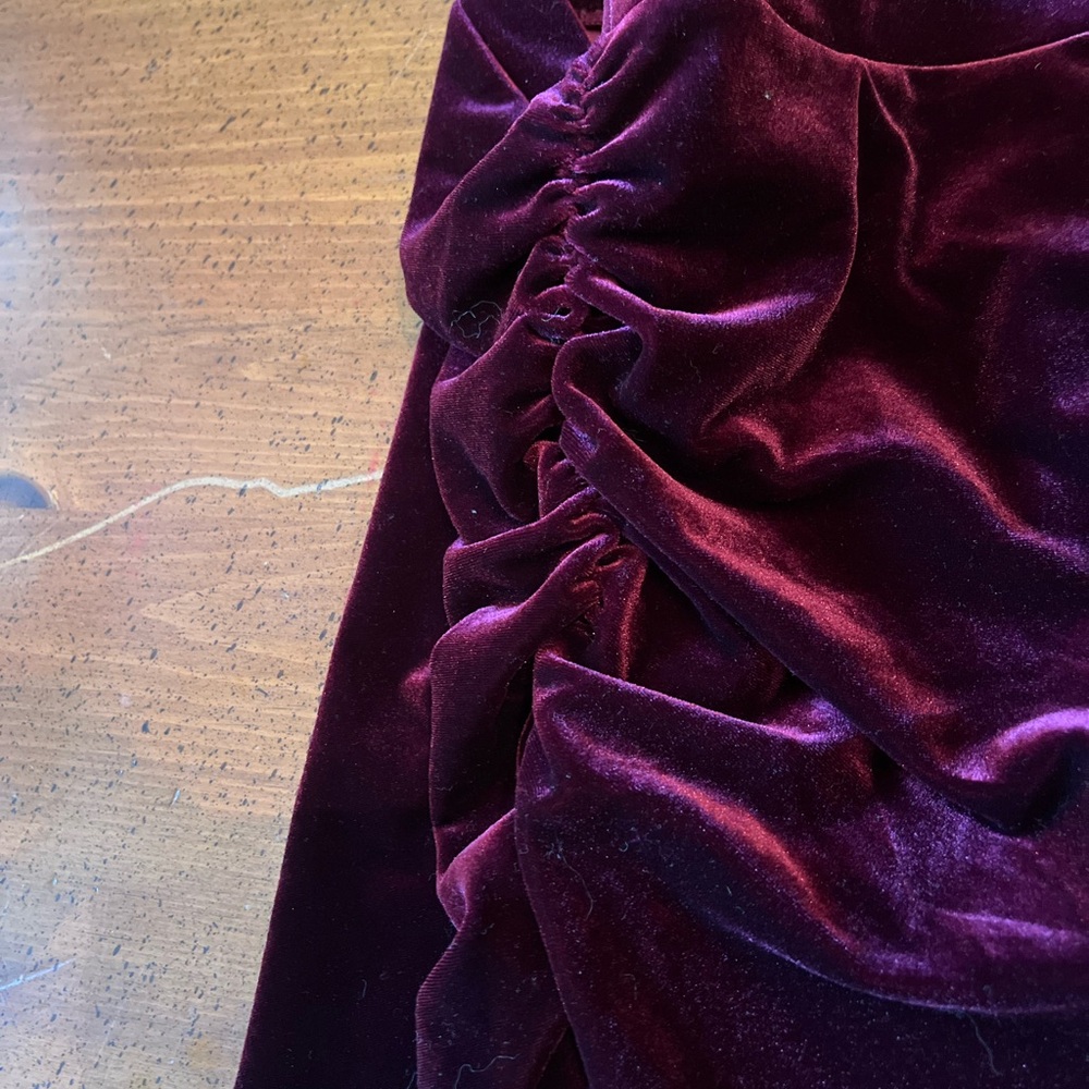 Weissman Mixify Black Cherry 2-Piece Velvet Dance Costume - Medium Adult - Picture 9 of 12